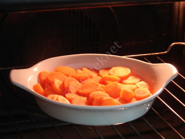 Fırında Havuç Kızartması - Yapılışı (5/8) 
