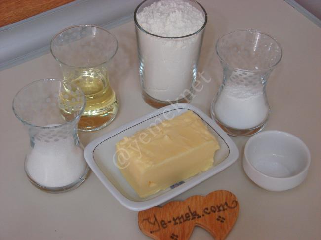 Kesme Un Kurabiyesi - Yapılışı (1/16) 