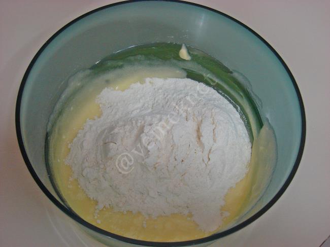 Kesme Un Kurabiyesi - Yapılışı (5/16) 