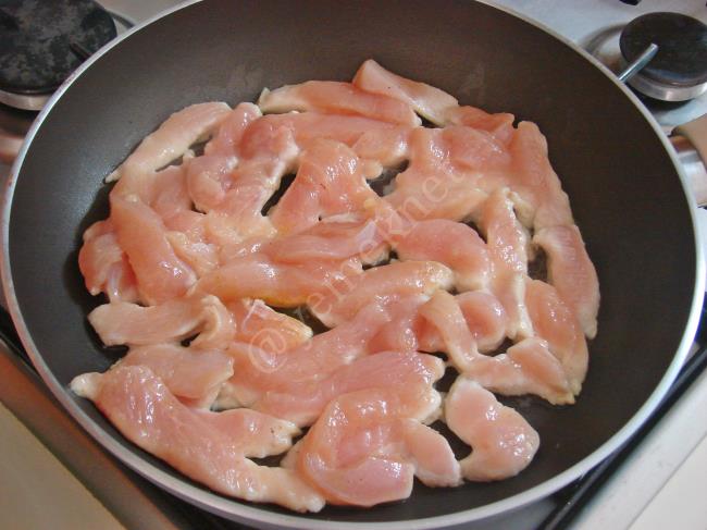 Kremalı Tavuk Sote - Yapılışı (4/12) 