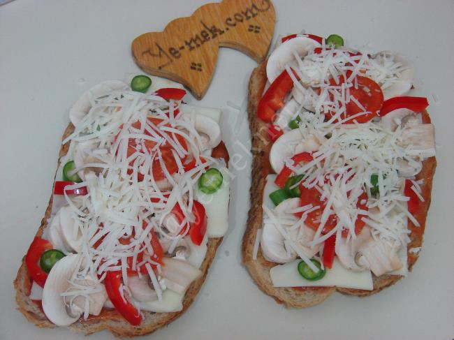 Mantarlı Ekmek Dilimleri - Yapılışı (8/12) 