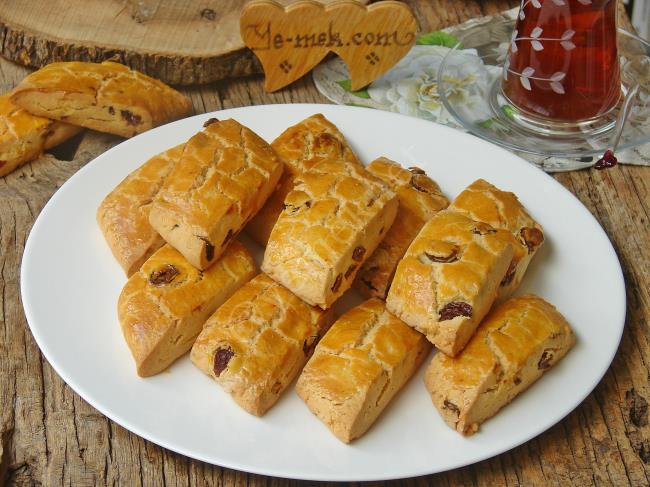 Pastane Usulü Üzümlü Kurabiye - Yapılışı (18/20) 