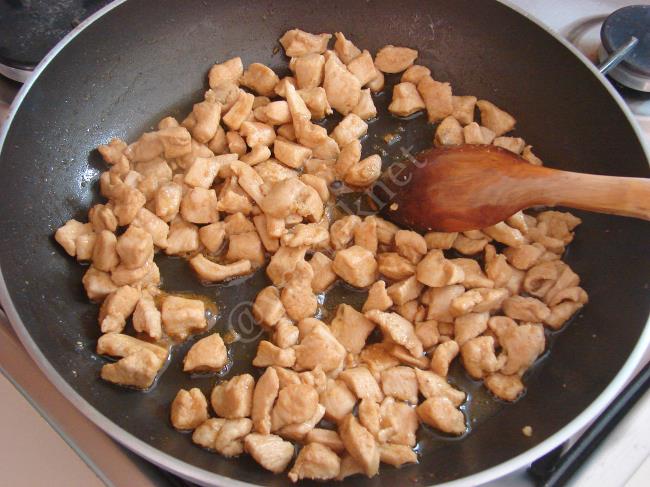 Soya Soslu Tavuk Sote - Yapılışı (9/12) 