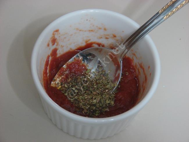 Tava Pizzası - Yapılışı (10/20) 