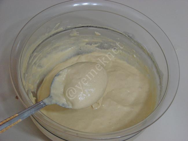 Tava Pizzası - Yapılışı (9/20) 