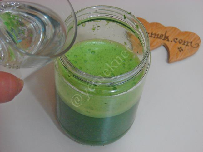 Zayıflatan, Cildi Sıkılaştıran Maydanoz Kürü - Yapılışı (7/12) 