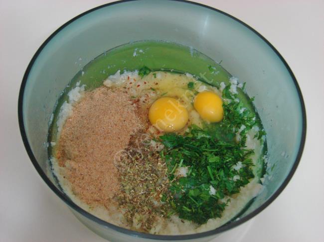 Fırında Karnabahar Köftesi - Yapılışı (5/12) 