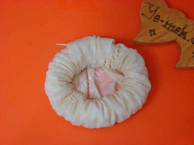 Hazır Yufkadan Kuş Yuvası Böreği - Yapılışı (10/16) 