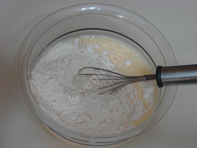 Kaşarlı Krep - Yapılışı (3/12) 