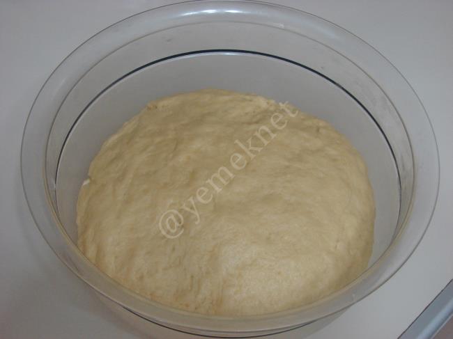 Pastane Poğaçası - Yapılışı (9/20) 