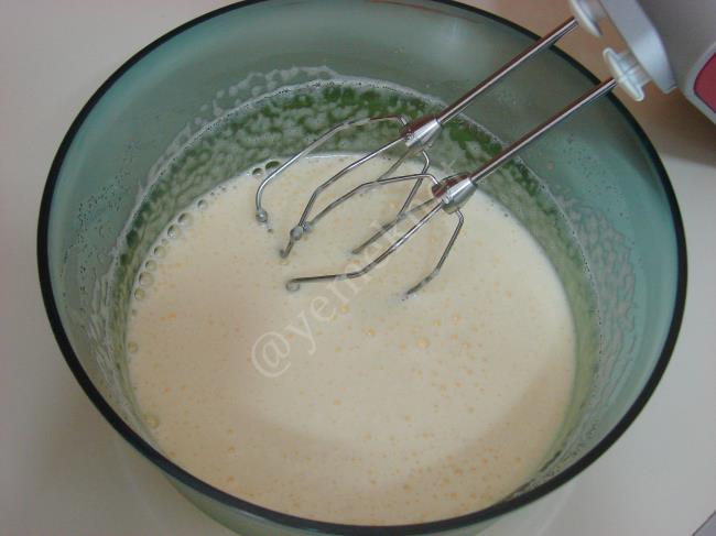 Portakal Soslu Kek - Yapılışı (3/20) 