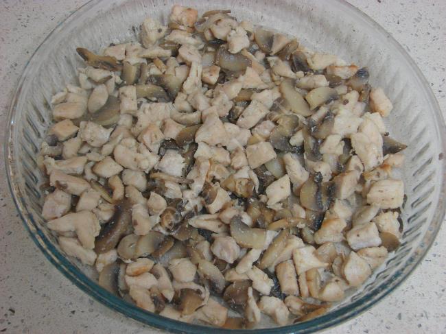 Fırında Beşamel Soslu Tavuk Yemeği - Yapılışı (9/16) 