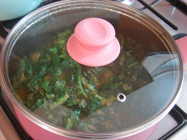 Fırında Yumurtalı Ispanak Yemeği - Yapılışı (5/12) 