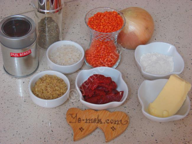 Lokanta Usulü Ezogelin Çorbası - Yapılışı (1/12) 