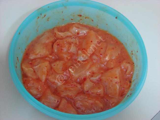 Tavada Galeta Unlu Tavuk Kızartması - Yapılışı (5/12) 