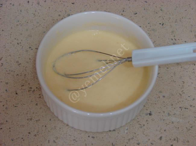 Acılı Ekmek Dilimleri - Yapılışı (3/16) 