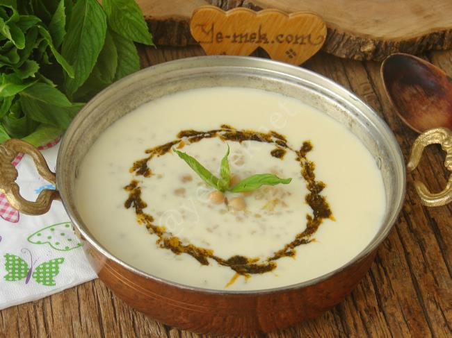 Dövme Buğday Çorbası - Yapılışı (9/12) 