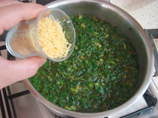 Ispanaklı Şehriye Çorbası - Yapılışı (7/12) 