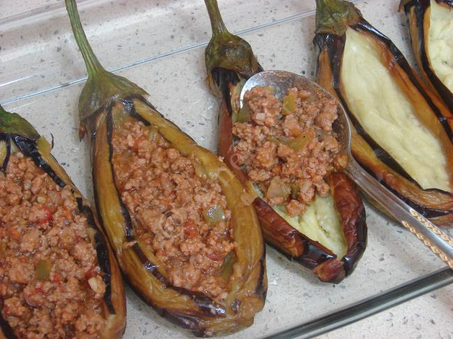 Karnıyarık - Yapılışı (10/20) 