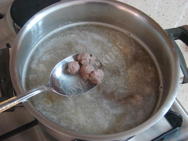 Köfteli Düğün Çorbası - Yapılışı (4/12) 