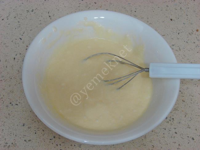 Peynirli Ekmek Dilimleri - Yapılışı (3/12) 