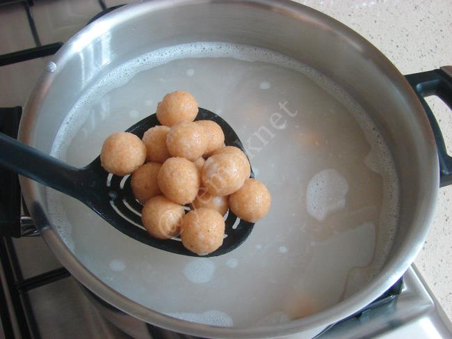 Yoğurtlu Bulgur Köftesi - Yapılışı (11/20) 