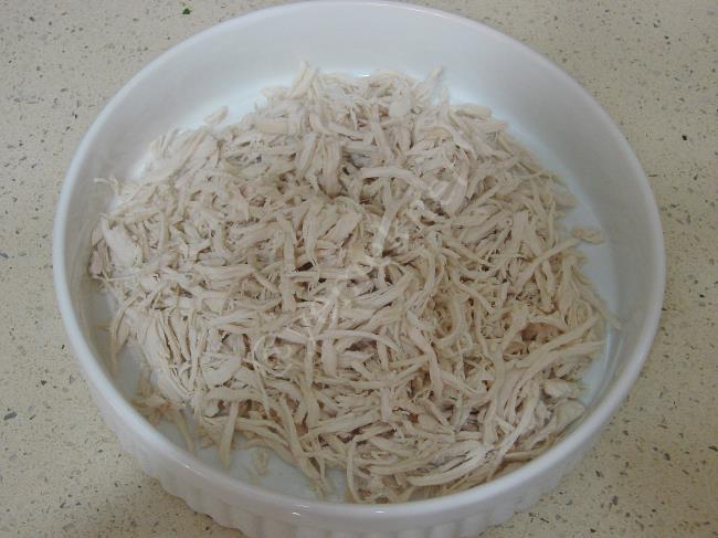 Köz Patlıcanlı Tavuk Salatası - Yapılışı (6/12) 