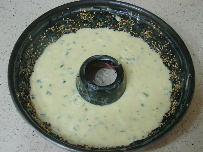 Peynirli Kek - Yapılışı (10/16) 