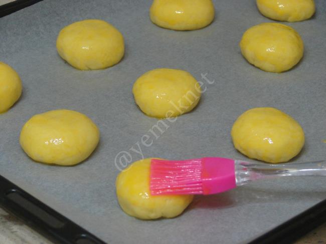 Tereyağlı Mısır Unlu Poğaça - Yapılışı (10/16) 