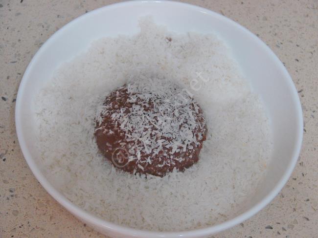 Çikolatalı Kartopu Kurabiyesi - Yapılışı (12/16) 