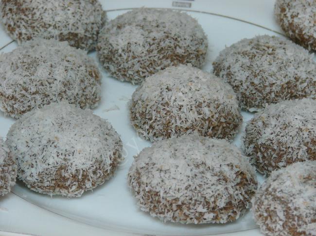 Çikolatalı Kartopu Kurabiyesi - Yapılışı (13/16) 