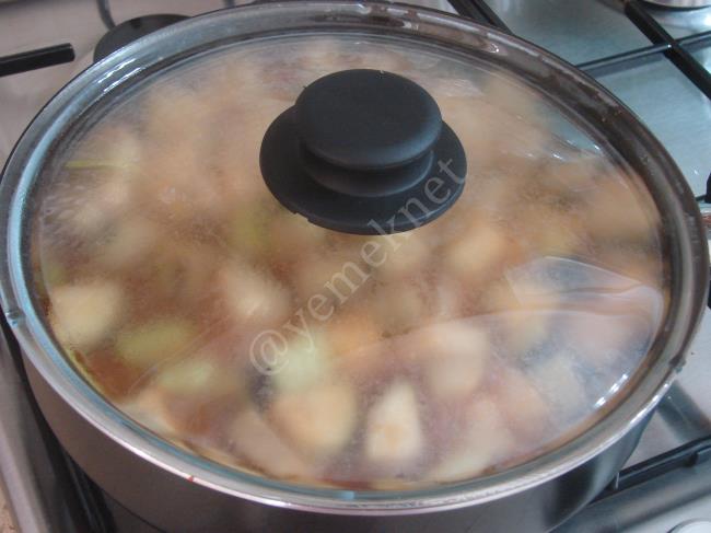 Kıymalı Patlıcan Yemeği - Yapılışı (8/12) 