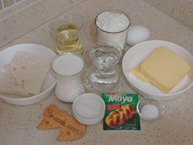 Peynirli Katmer Poğaça - Yapılışı (1/16) 