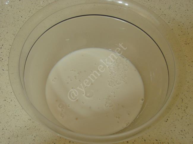 Peynirli Katmer Poğaça - Yapılışı (2/16) 