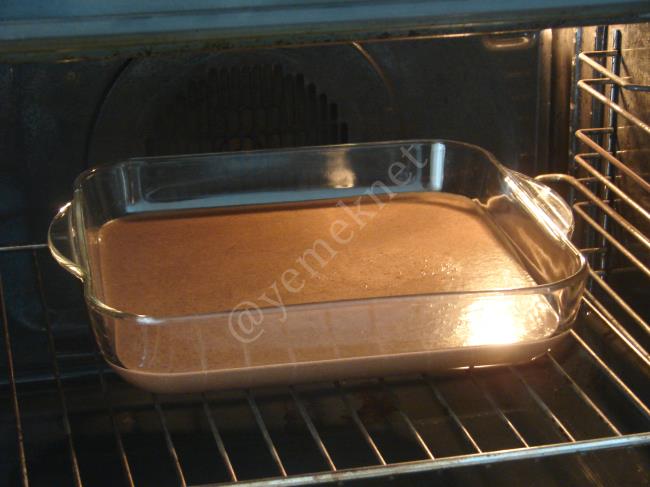 Çaylı Islak Kek - Yapılışı (13/20) 