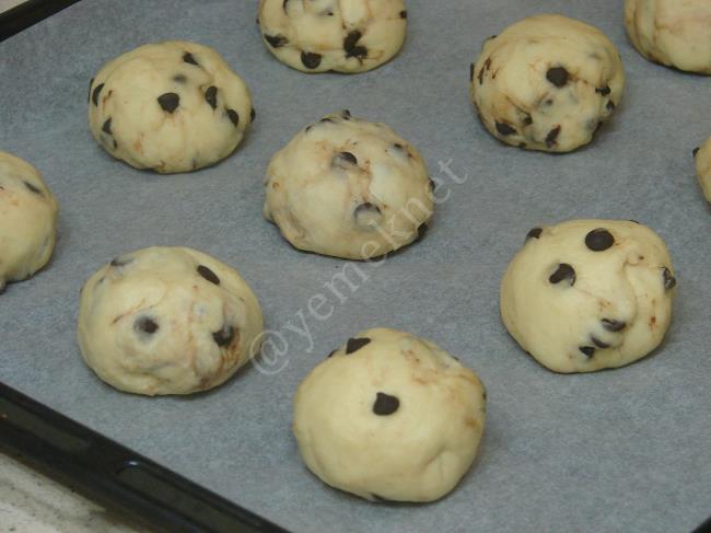 Damla Çikolatalı Poğaça - Yapılışı (10/16) 