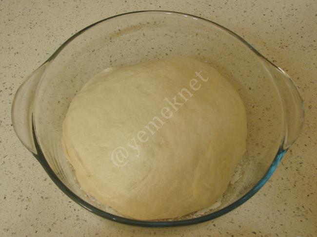 Haşhaşlı Cevizli Burma Çörek - Yapılışı (4/24) 