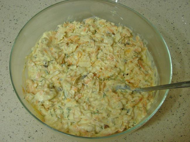 Havuçlu Tavuk Salatası - Yapılışı (9/12) 