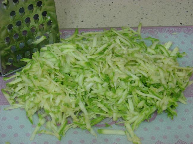 Kabaklı Kuskus Salatası - Yapılışı (3/12) 