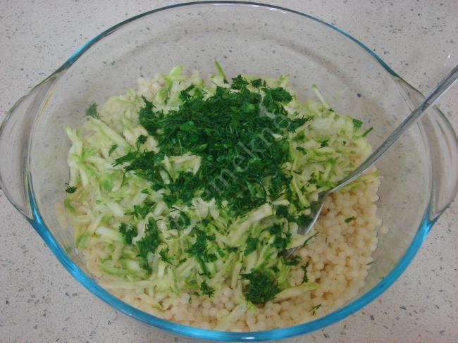 Kabaklı Kuskus Salatası - Yapılışı (6/12) 