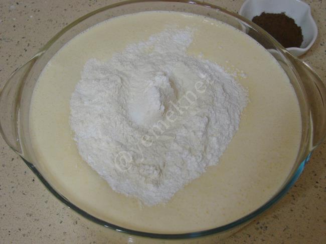 Kolay Zebra Kek - Yapılışı (4/20) 