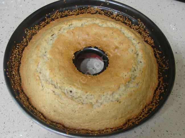 Tahinli Susamlı Kek - Yapılışı (15/20) 