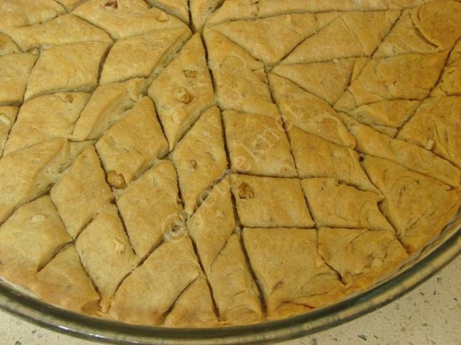 Yalancı Baklava Tatlısı - Yapılışı (16/20) 