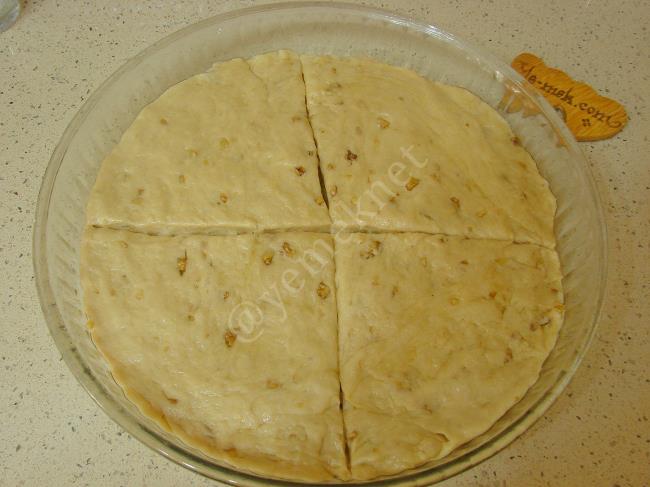 Yalancı Baklava Tatlısı - Yapılışı (9/20) 