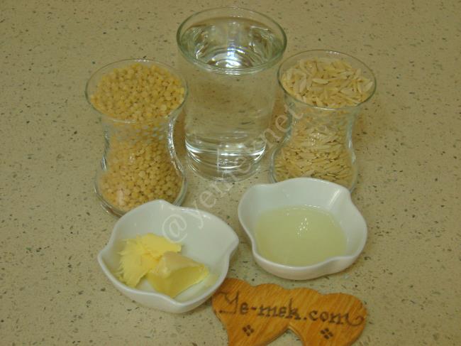 Arpa Şehriyeli Kuskus Pilavı - Yapılışı (1/8) 