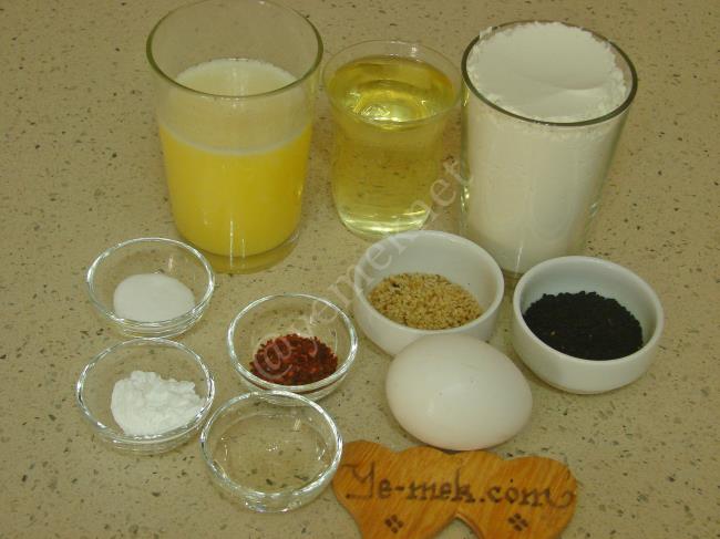 Baharatlı Tuzlu Kurabiye - Yapılışı (1/16) 