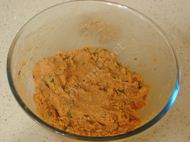 Bulgurlu Patates Köftesi - Yapılışı (8/12) 