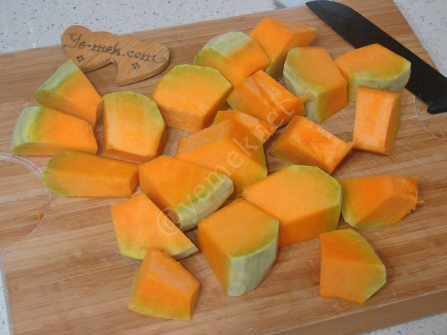 Fırında Tahinli Kabak Tatlısı - Yapılışı (2/12) 