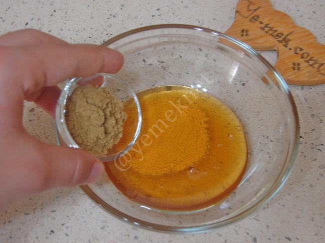 Öksürük Kesen Ballı Baharatlı Kür - Yapılışı (4/12) 