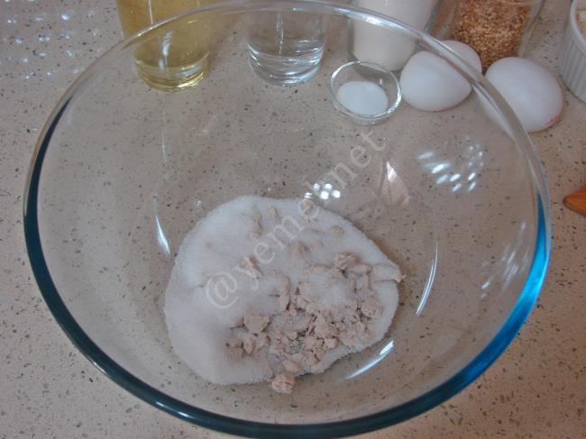 Örgü Poğaça - Yapılışı (3/24) 